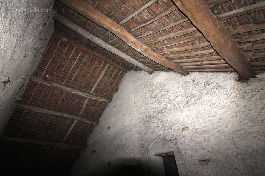 Maison à VARZY
