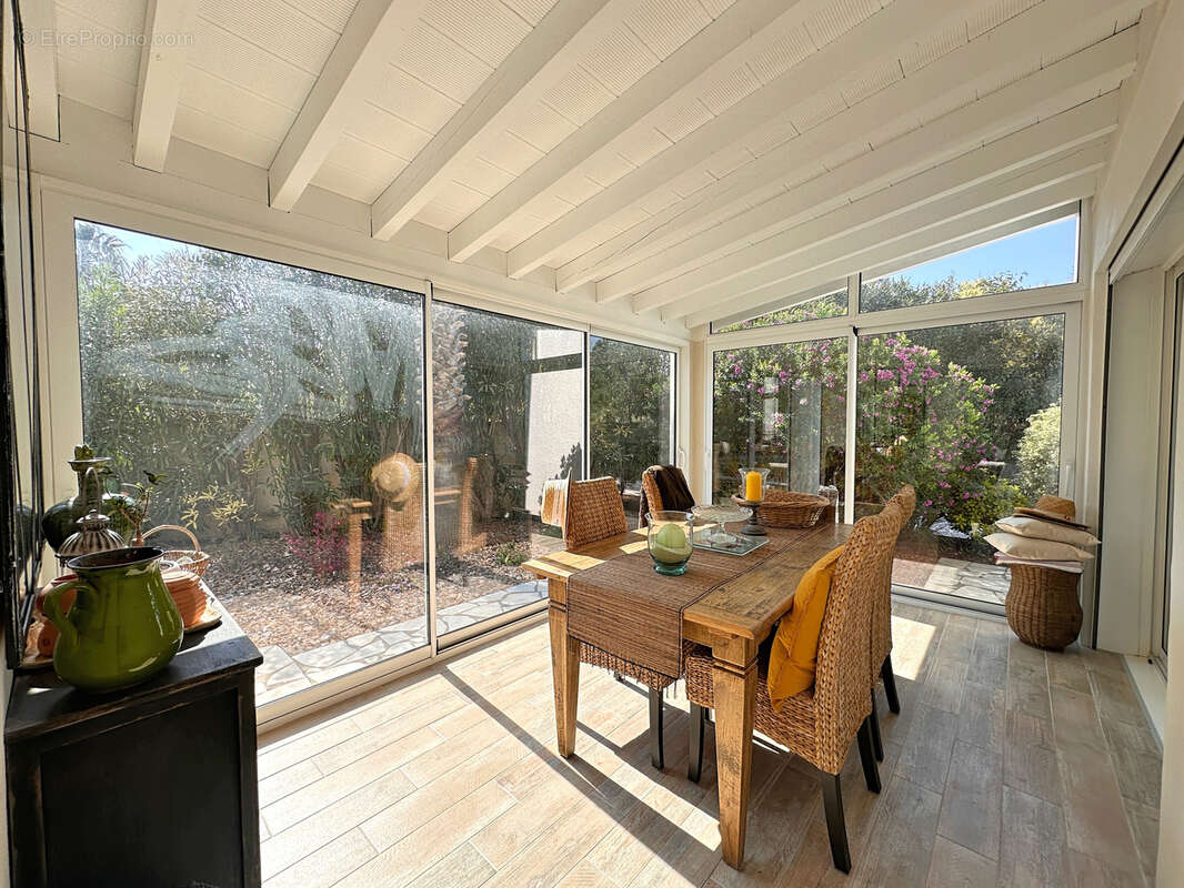 Maison à SAINT-CYPRIEN