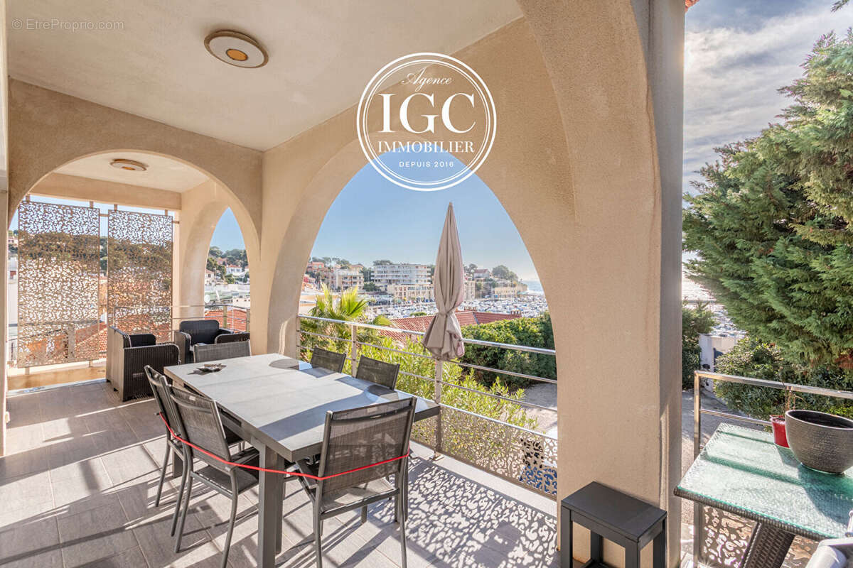 Maison à CARRY-LE-ROUET