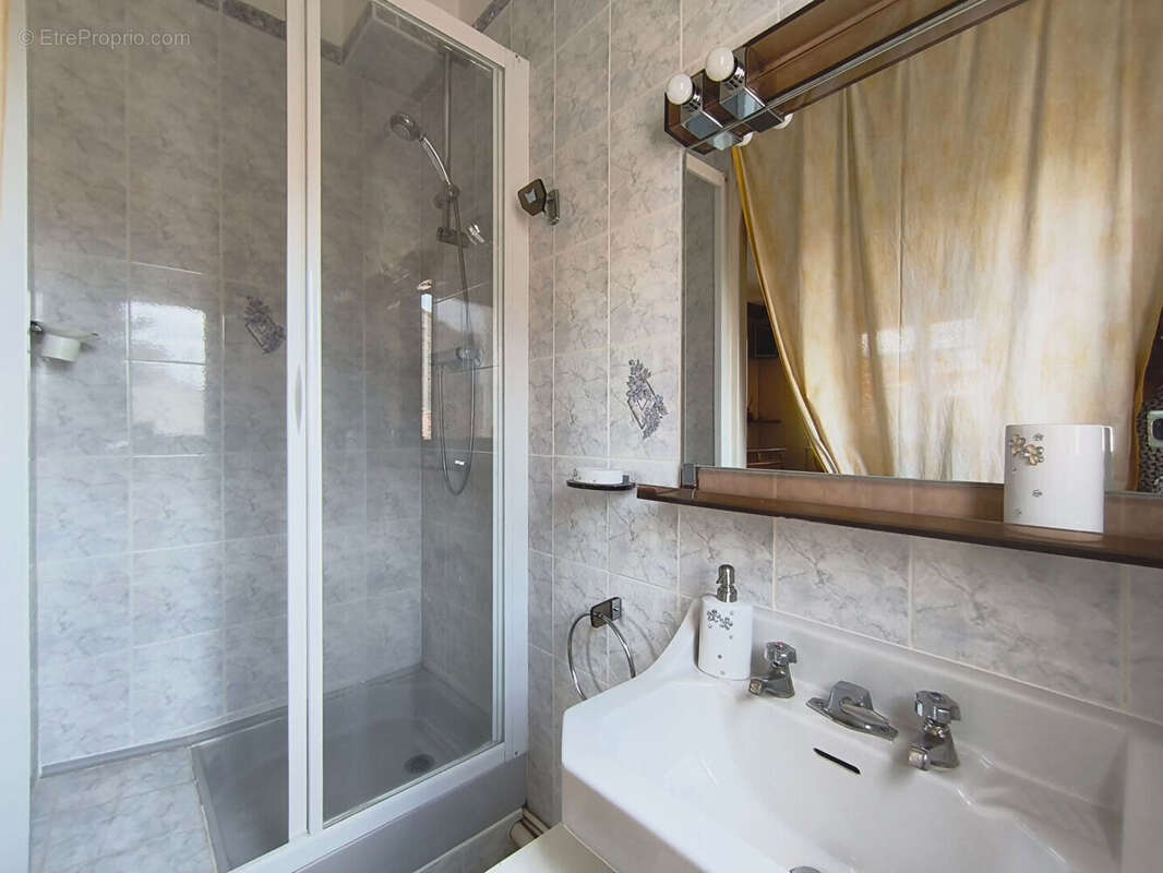 Ens. immobilier, 7 pièces, 172 m2 COGNAC - photo 9