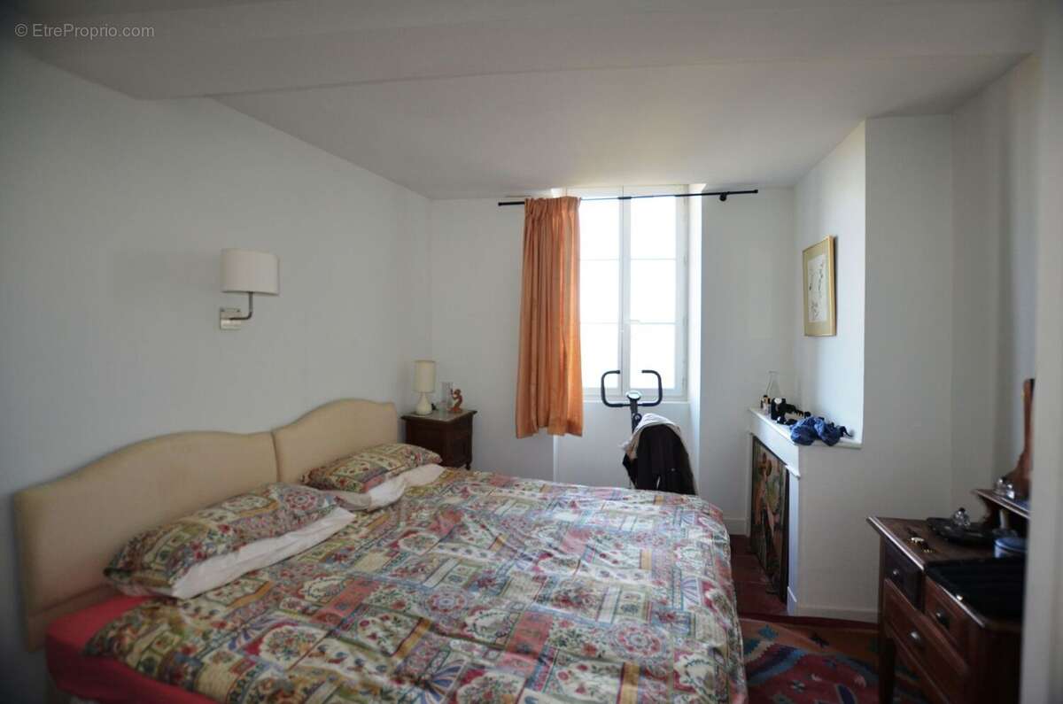 091 - Maison à MONTREAL