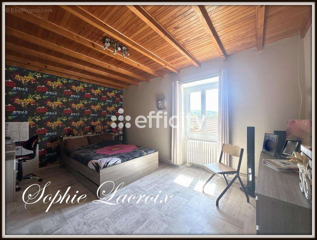 Maison à LENS-LESTANG