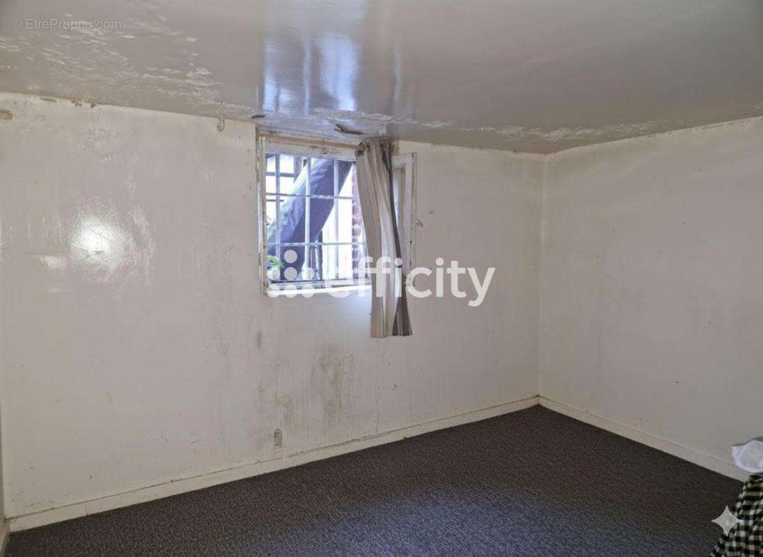 Maison à SAINT-DENIS