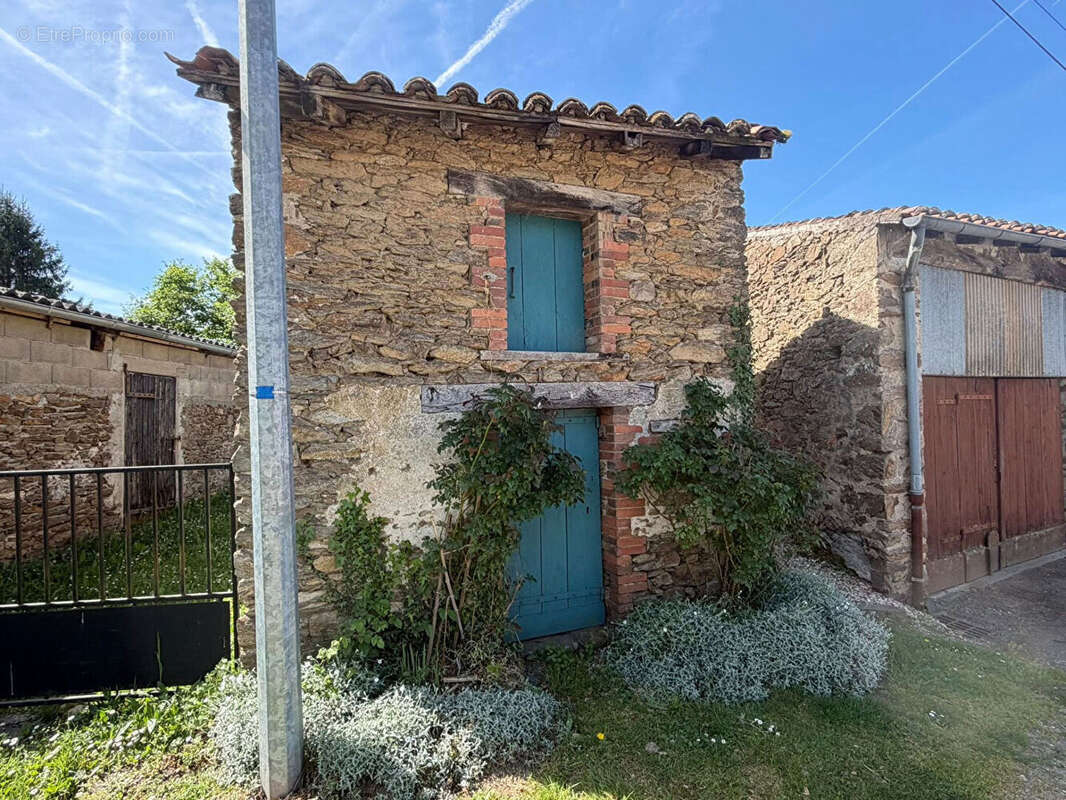 Maison à SAINT-OUEN-SUR-GARTEMPE
