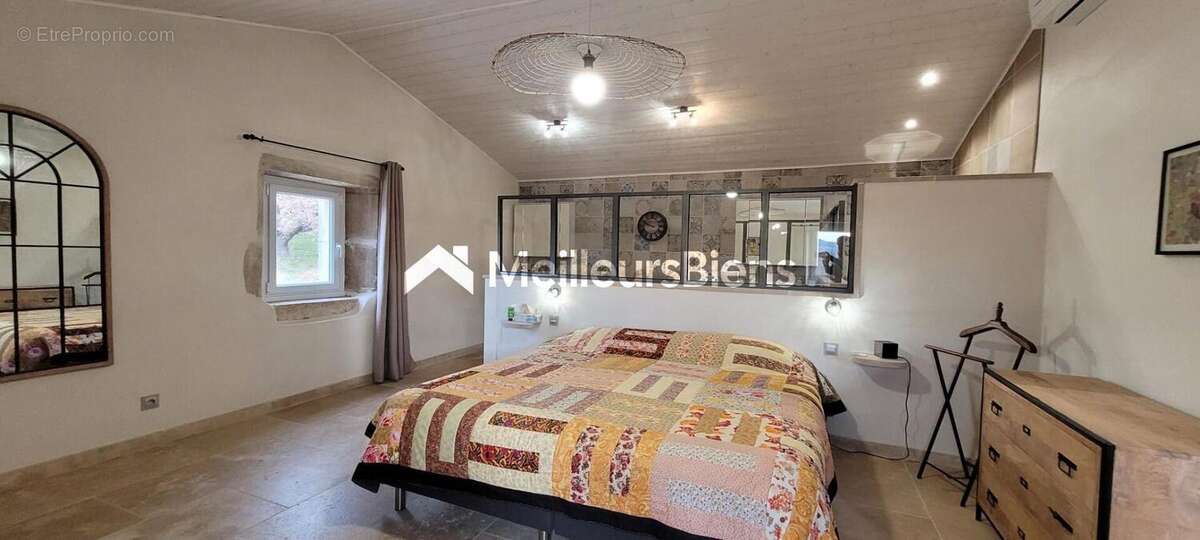 Maison à SAINT-JUST