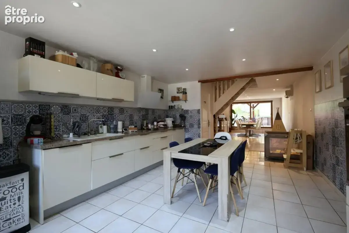  à vendre – maison de caractère 179 m² – 3 chambres + bureau – terrain 1 051 m² – proche belgique & luxembourg - photo 2
