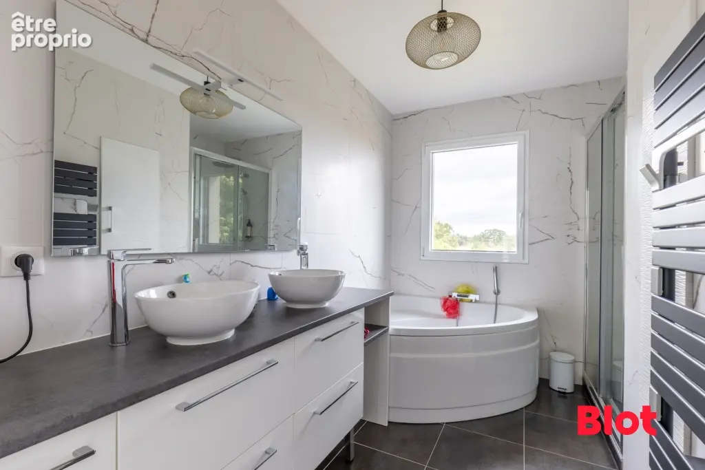 Maison 191 m² à Chanteloup  - photo 9