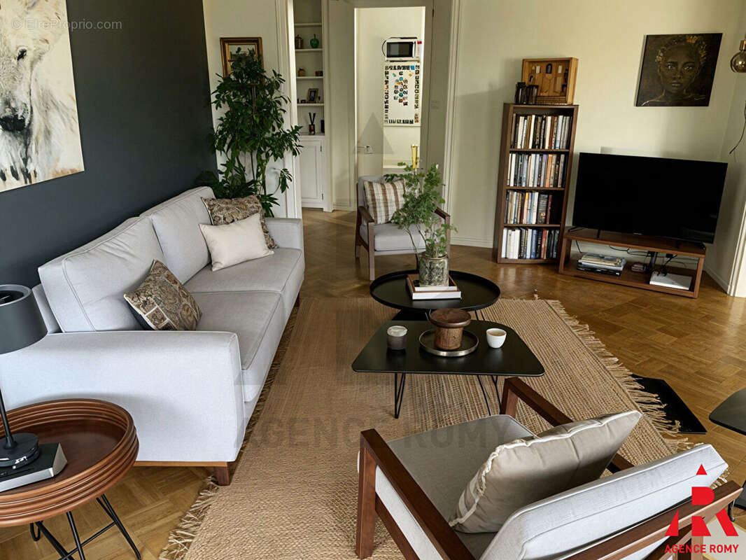 Appartement à VERSAILLES