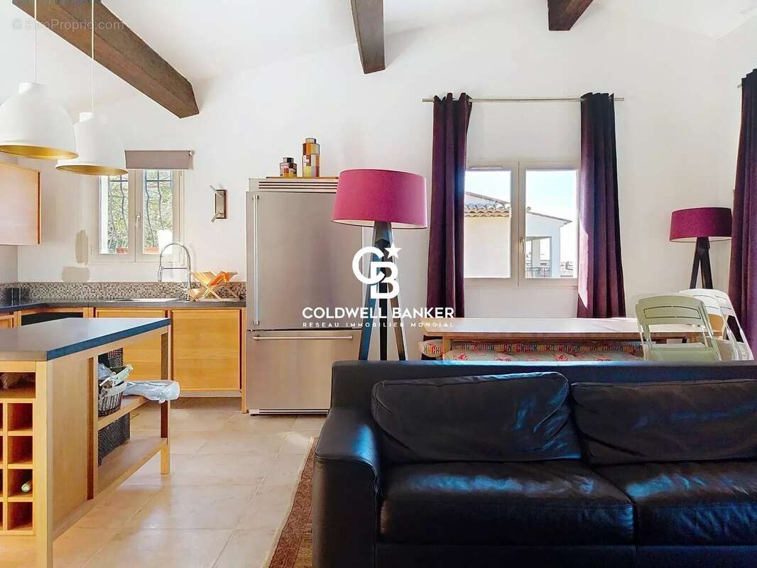 Appartement à MONTAUROUX