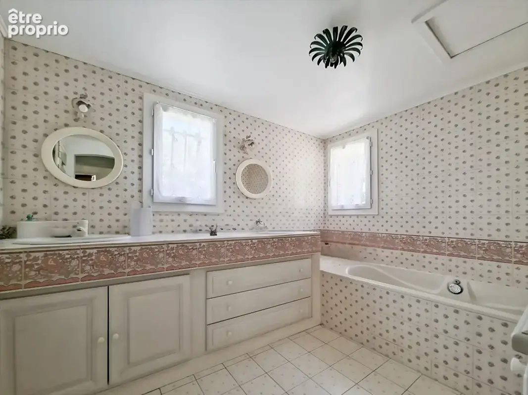 Maison 143m² à saint-mitre-les-remparts - photo 6