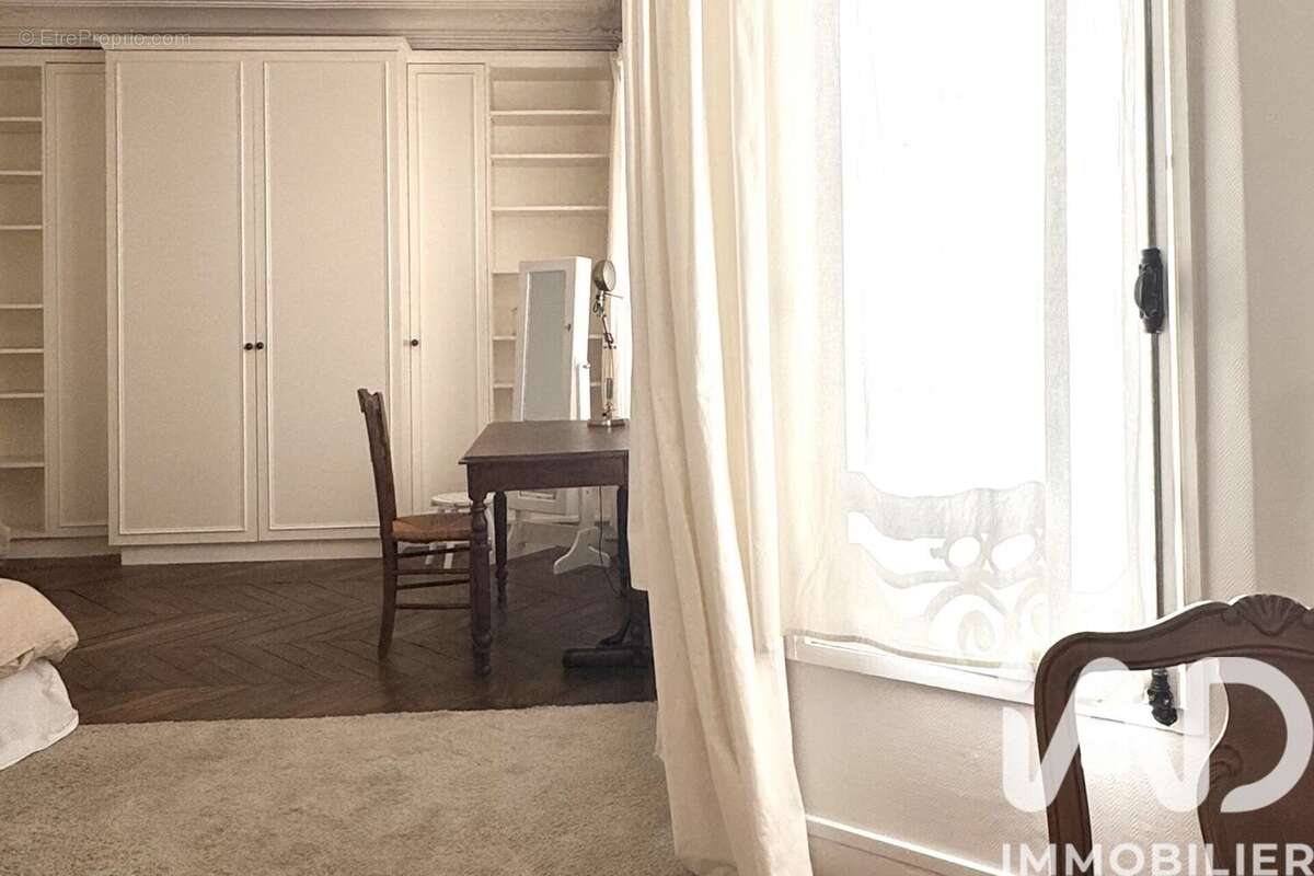 Photo 5 - Appartement à PARIS-4E