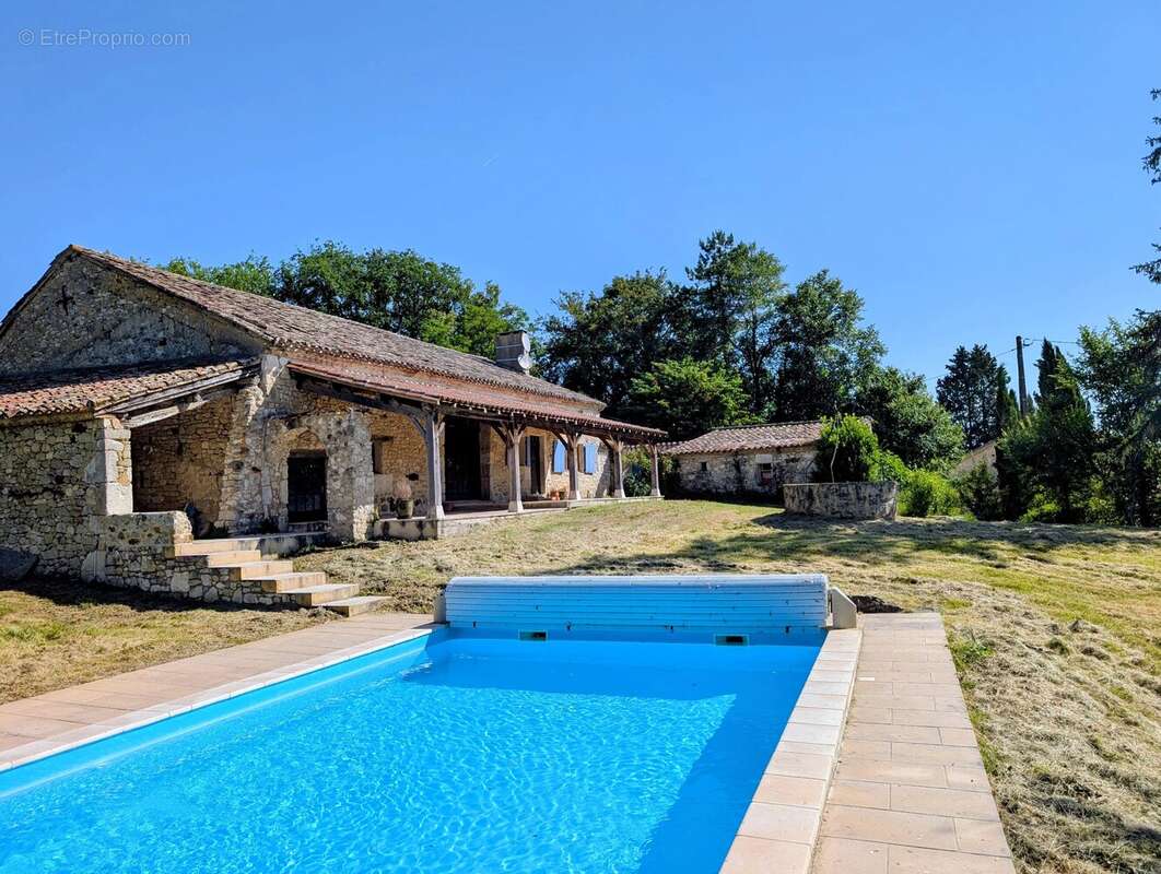 Maison à DEVILLAC