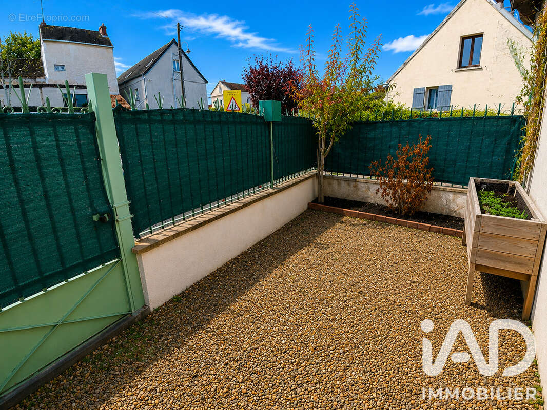 Photo 2 - Maison à LA FERTE-SOUS-JOUARRE