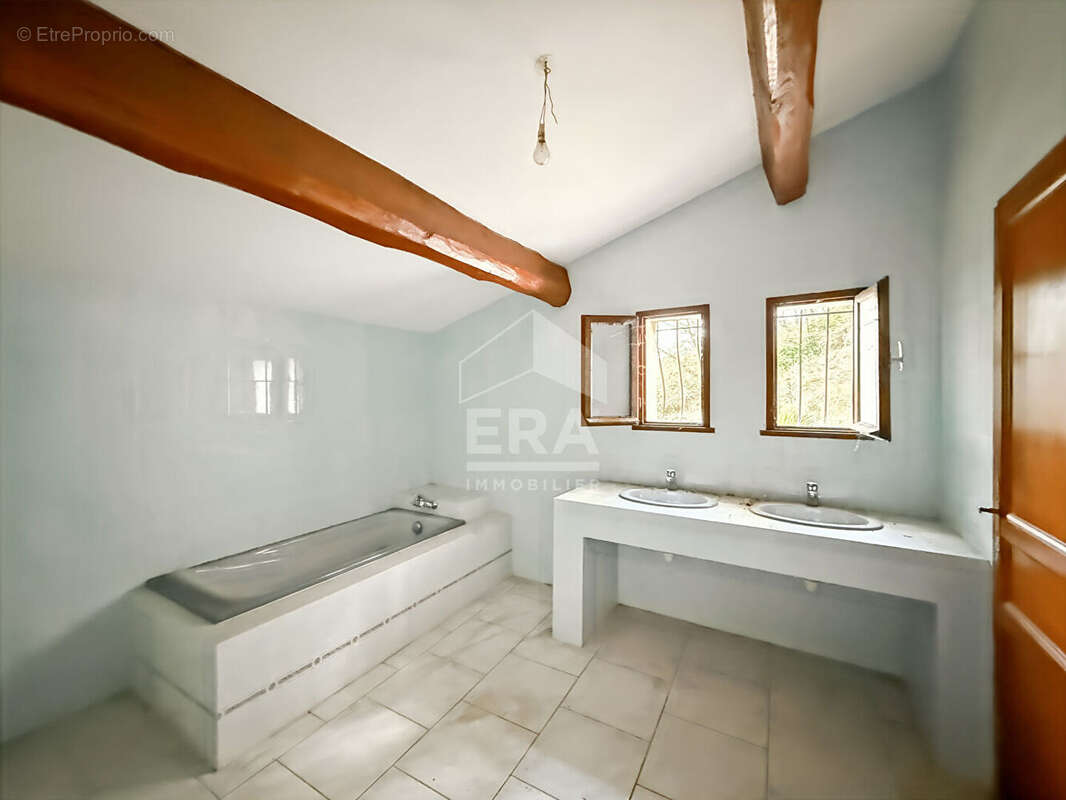 Maison à CABRIES