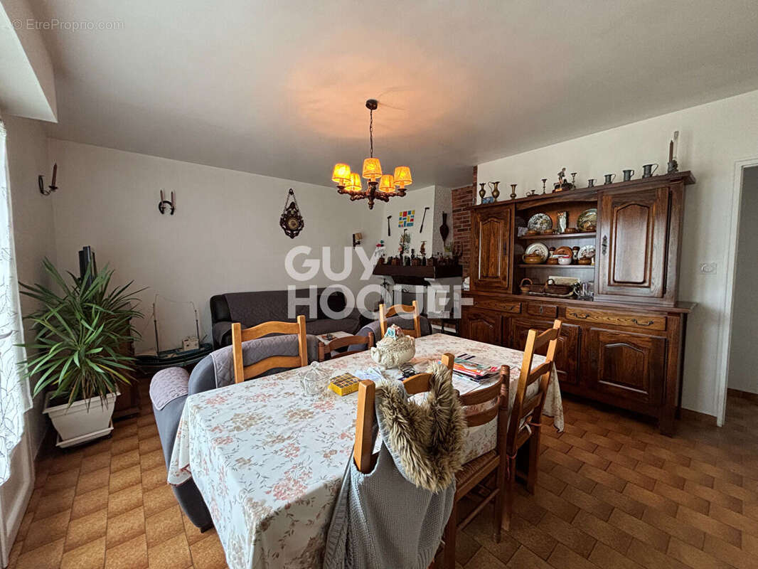 Maison à SAINT-HILAIRE-DE-RIEZ