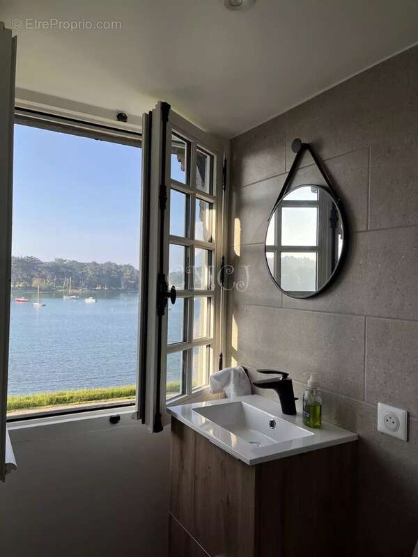 Maison à PLESTIN-LES-GREVES