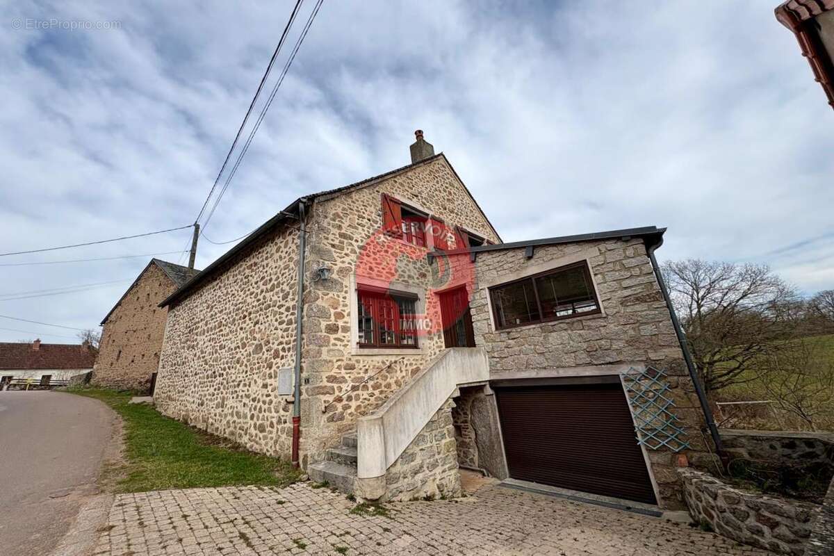 Maison à SAULIEU
