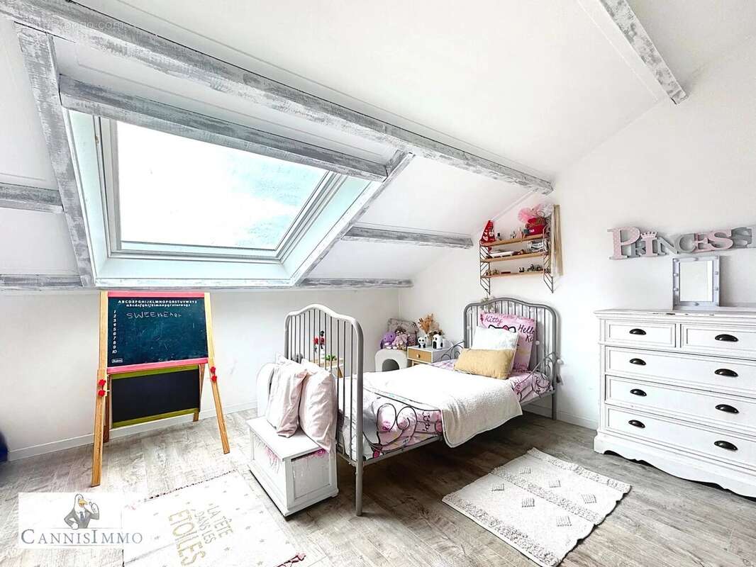 Appartement à MANDELIEU-LA-NAPOULE