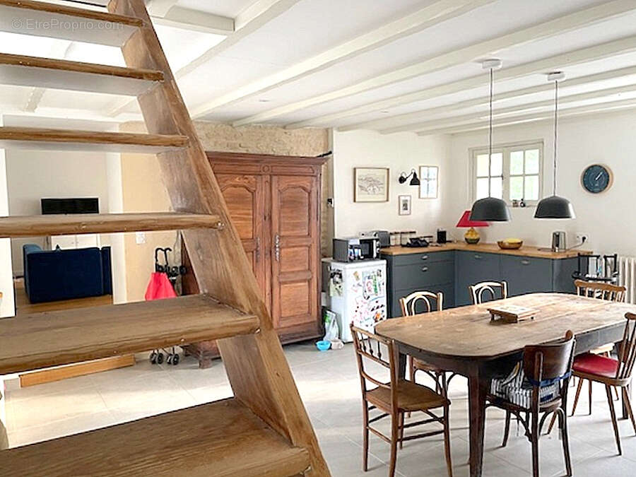 Maison de charme rénovée 162 m2, 4 chambres, grand jardin - photo 8
