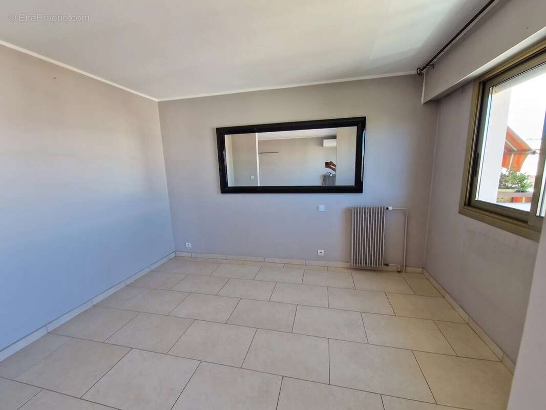 Appartement à CAGNES-SUR-MER