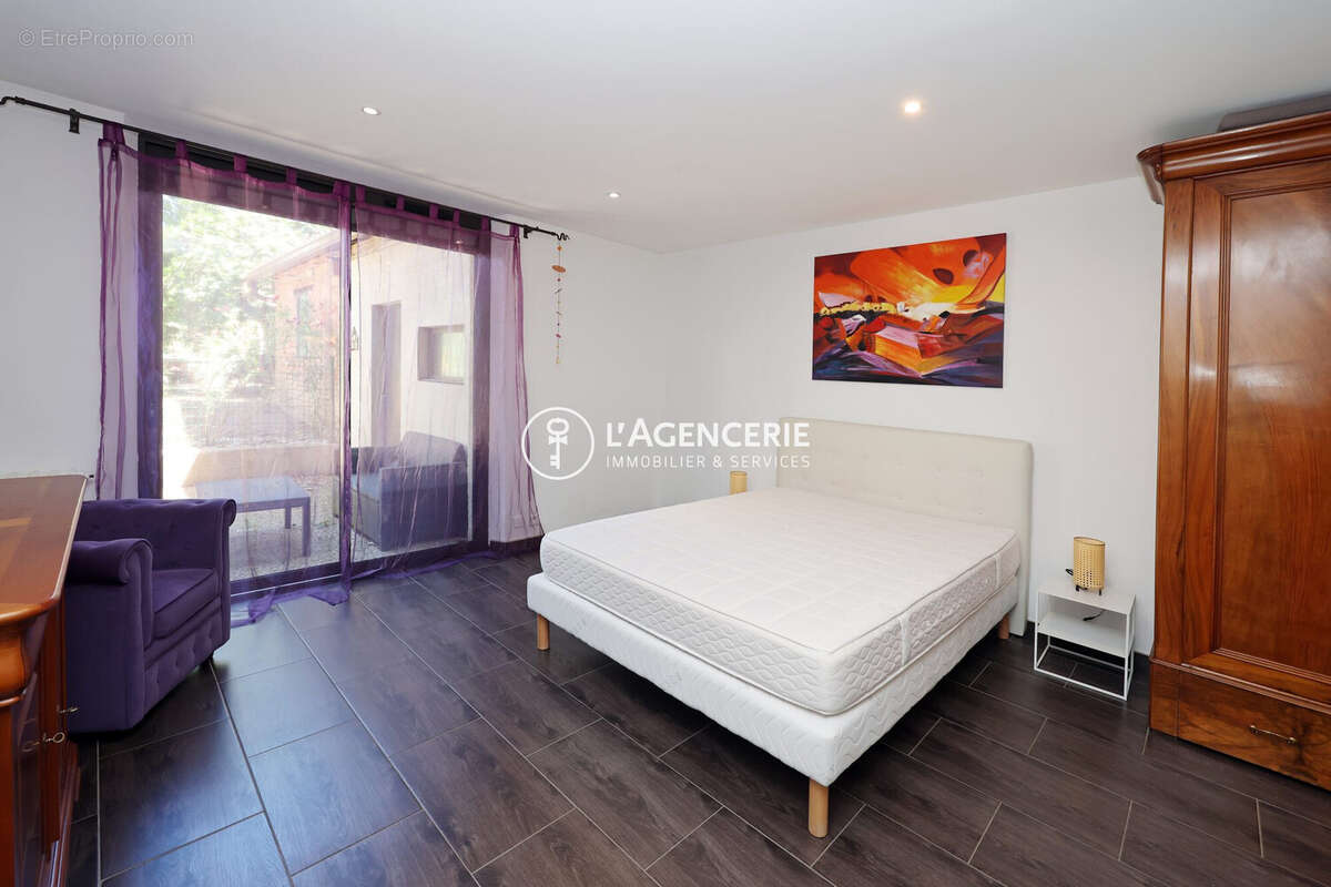 Maison 240 m² à Albi  - photo 5