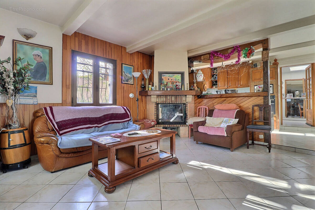 Maison à SAINT-LEU-LA-FORET