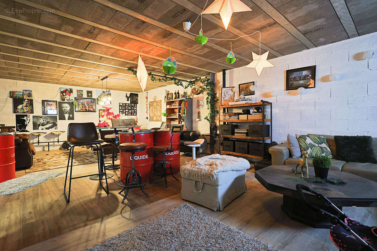 Maison à HOSTE