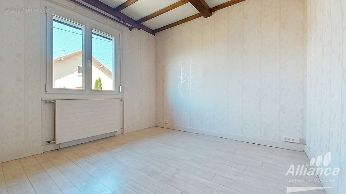 Maison 110m2 - 4 chambres - 6 ares de terrain - photo 5