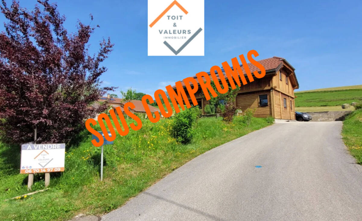 Maison à FONCINE-LE-HAUT