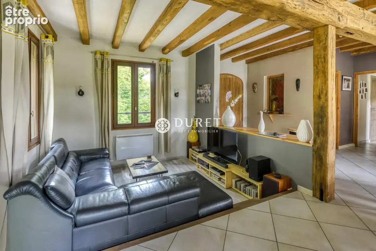Maison 6 pièces 208 m² à vendre à Saint-Fiacre-Sur-Maine (44690) - photo 4