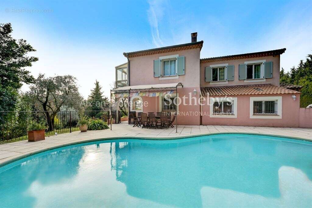 Maison à AIX-EN-PROVENCE