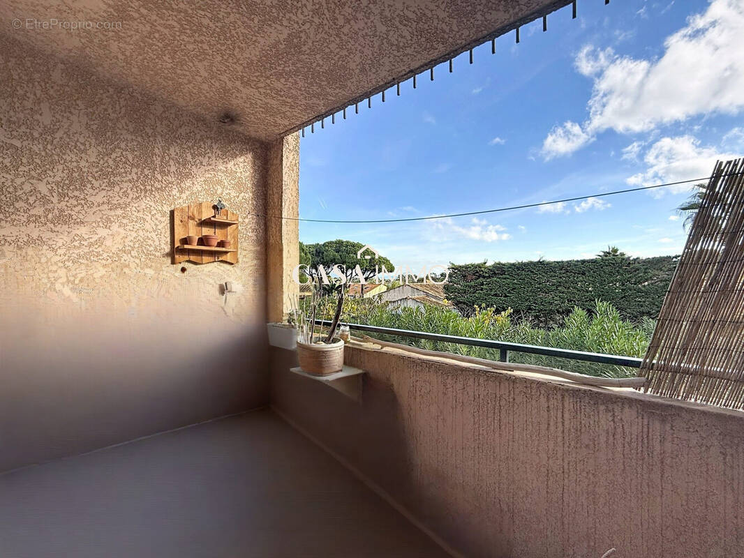 Appartement à HYERES