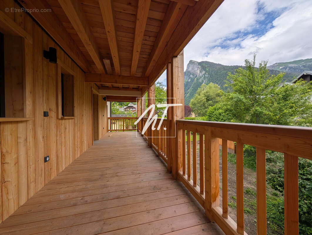 A decouvrir sans hésitation pour devenir un propriétaire comblé au coeur de samoens - grand massif ! - photo 5