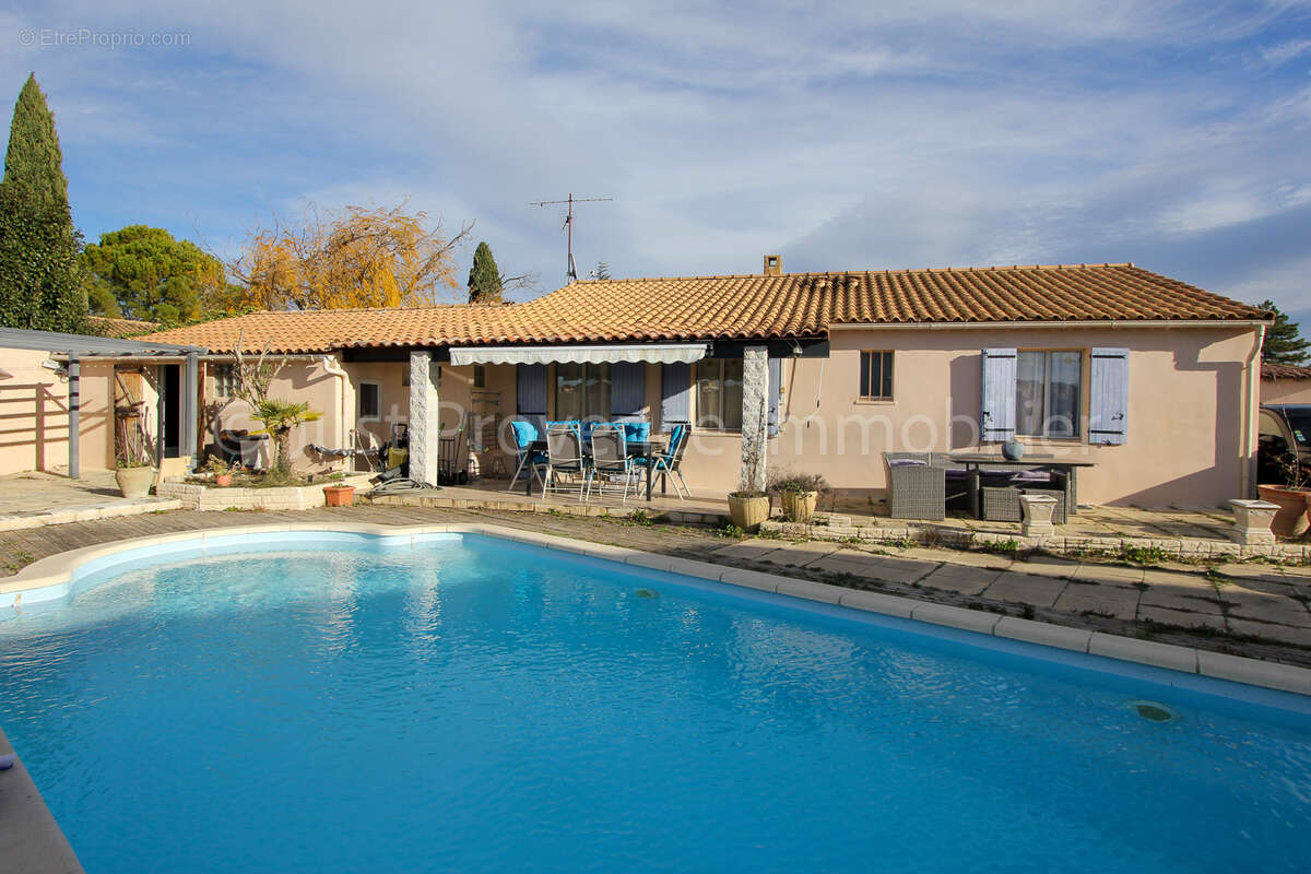 Maison à CAROMB