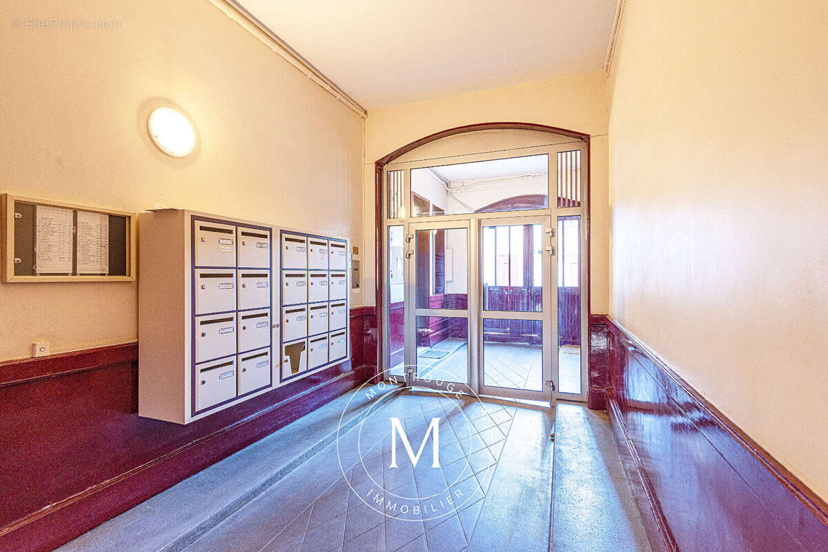 Appartement à MONTROUGE