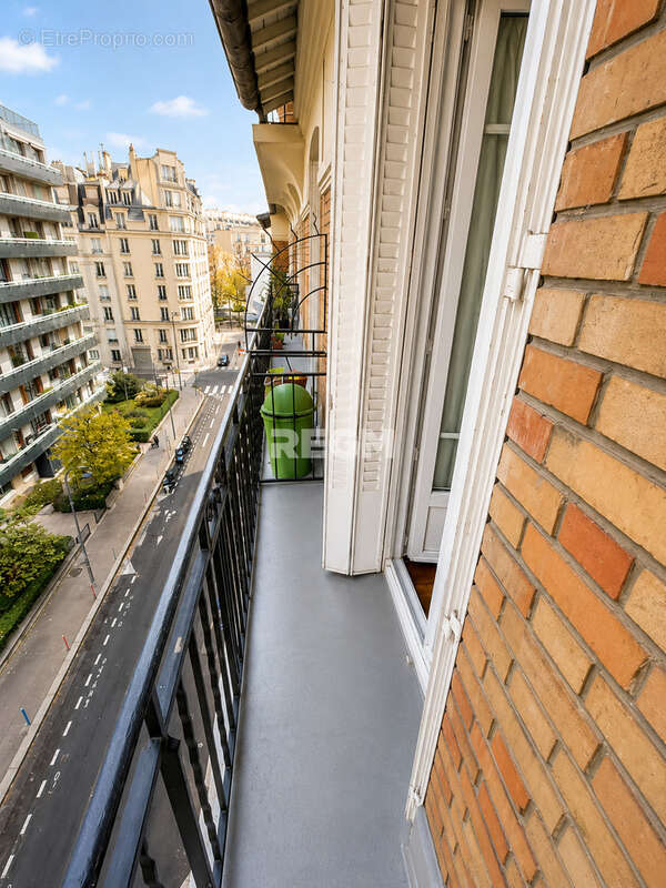 Appartement à PARIS-12E