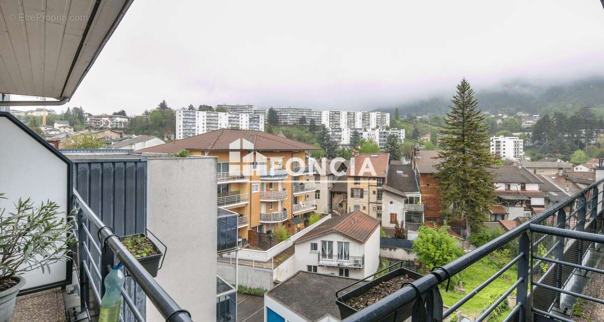Appartement à VOIRON
