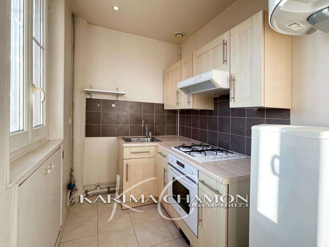 Appartement à SAINT-MAUR-DES-FOSSES