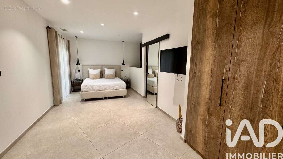 Photo 9 - Maison à NIMES