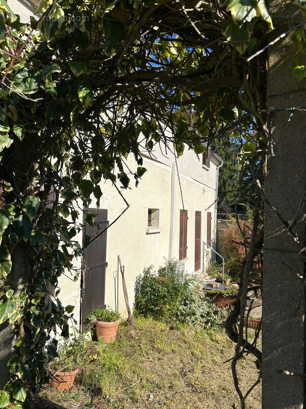 Maison à GRISY-LES-PLATRES