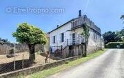 Maison à LE BUISSON-DE-CADOUIN
