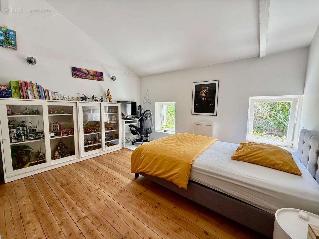 Maison à AIGREFEUILLE-D&#039;AUNIS