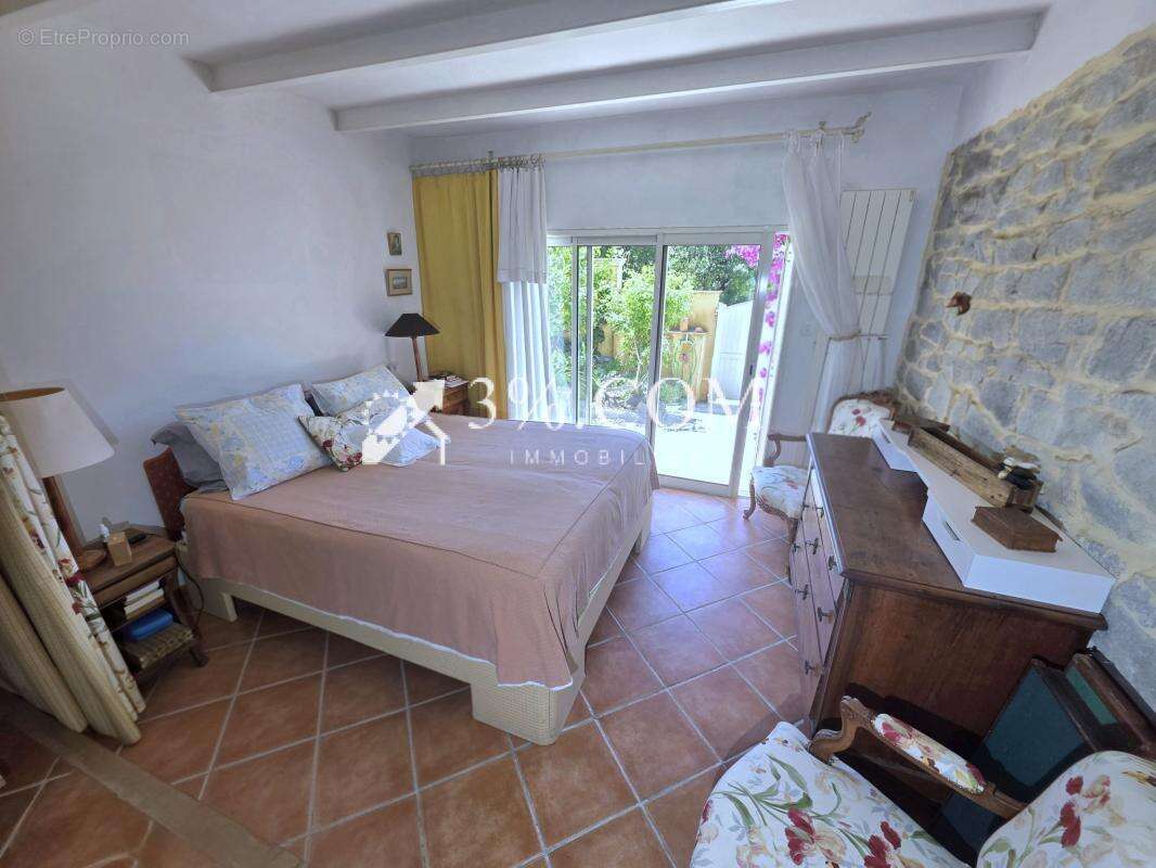 Maison à SAINT-RAPHAEL