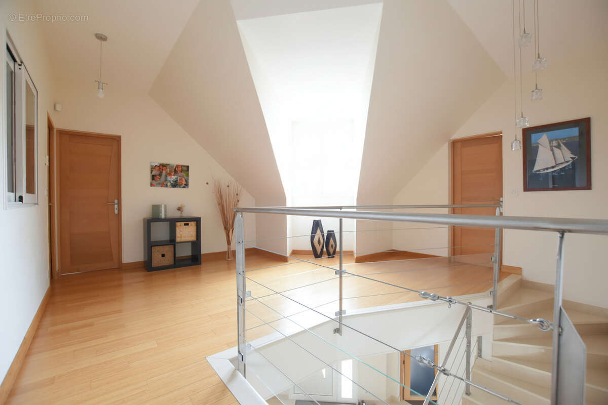 Maison à LES ESSARTS-LE-ROI