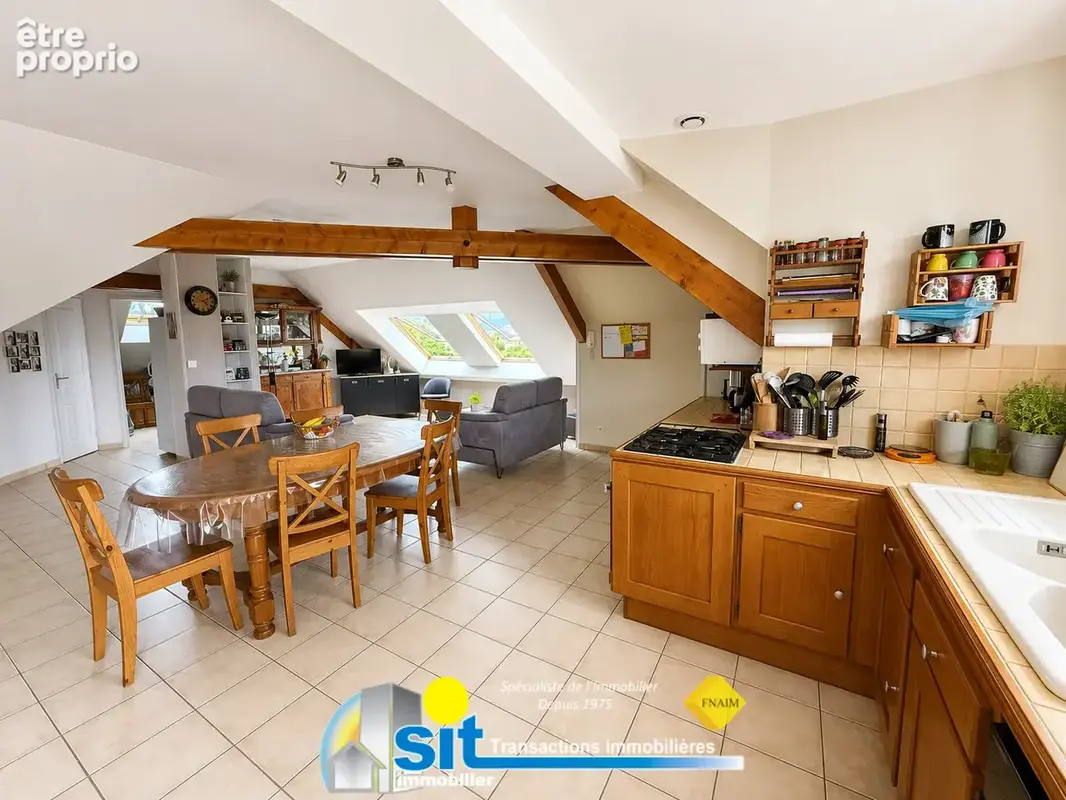 Maison traditionnelle offrant deux logements - photo 11