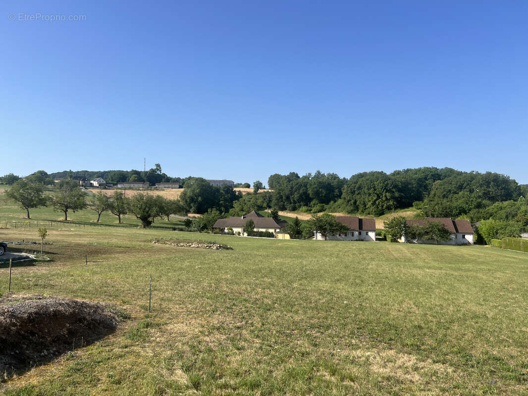 Terrain Constructible 3079 m2 - photo 4