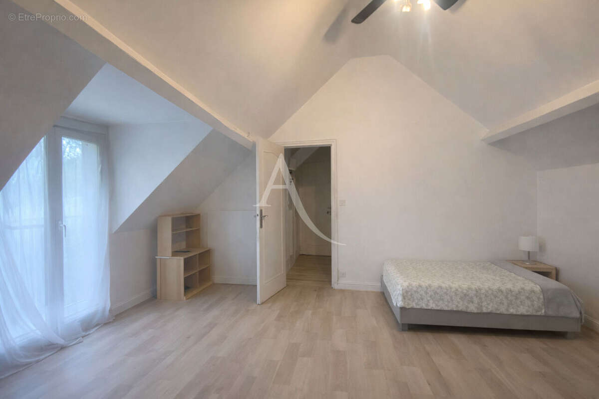 Maison à OLIVET