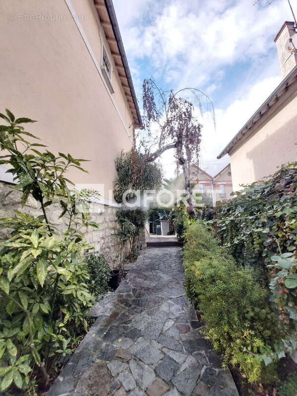 Maison à VILLEMOMBLE