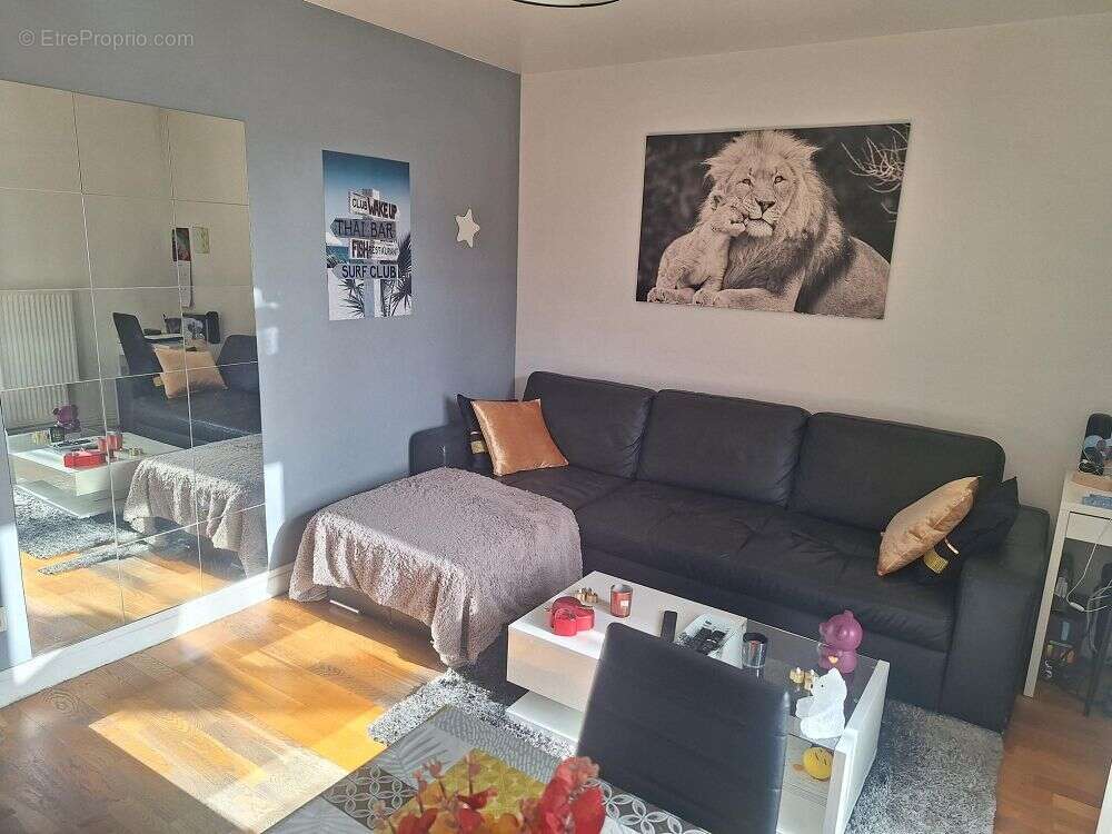 Appartement à SAINTE-FOY-LES-LYON
