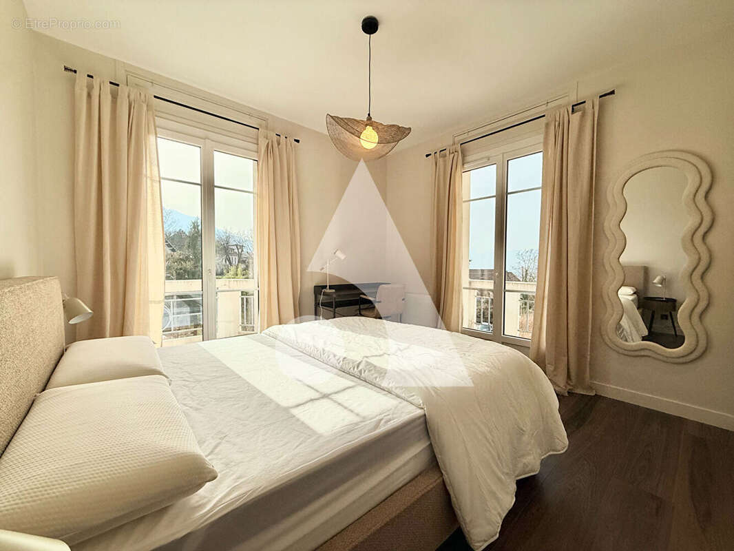 Appartement à AIX-LES-BAINS